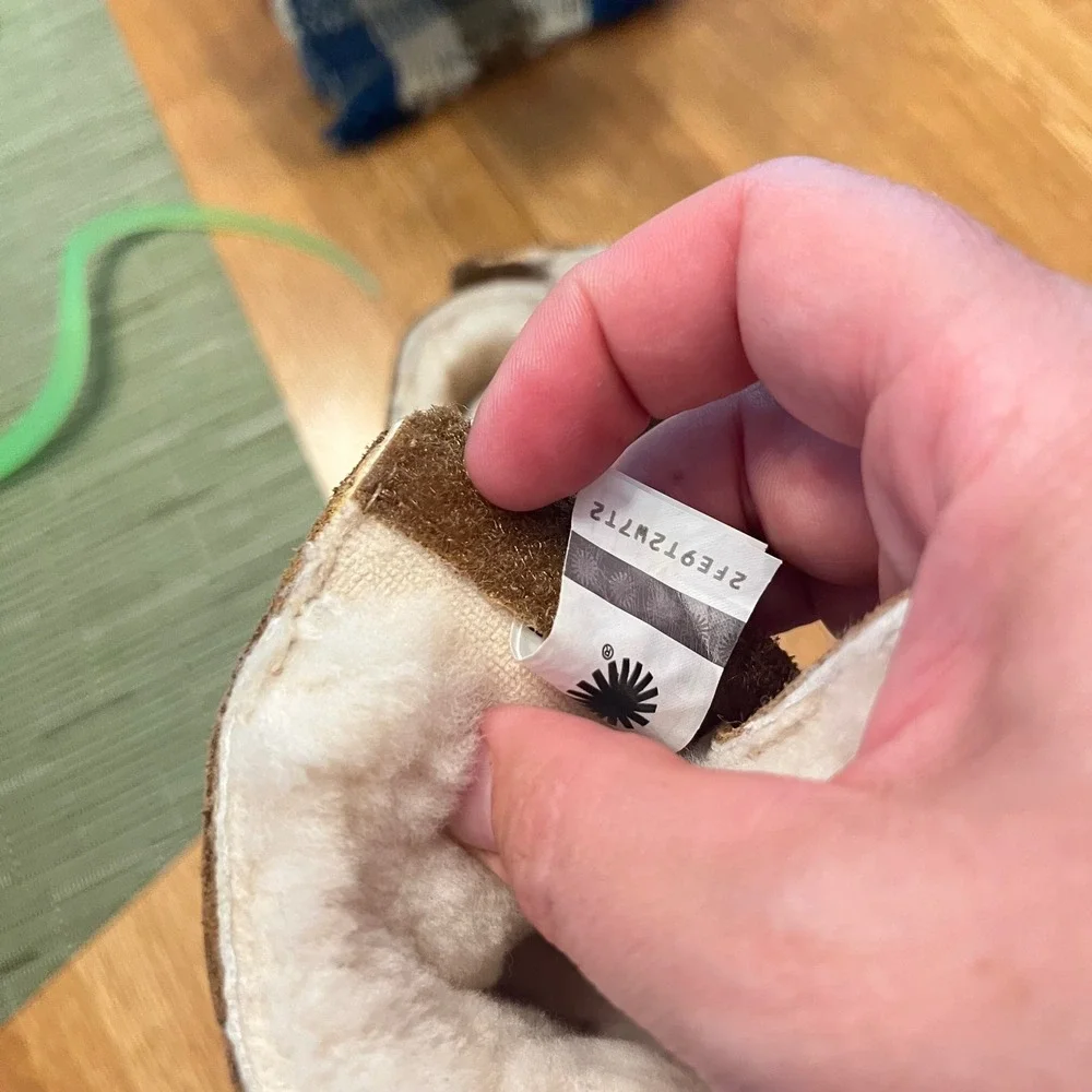UGG Jesse II Chestnut Suede Baby Boots 1096089I Size 0/1 Infant
